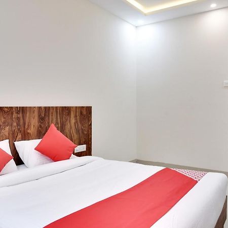 Oyo 40146 Hotel Continental Bhopal Extérieur photo